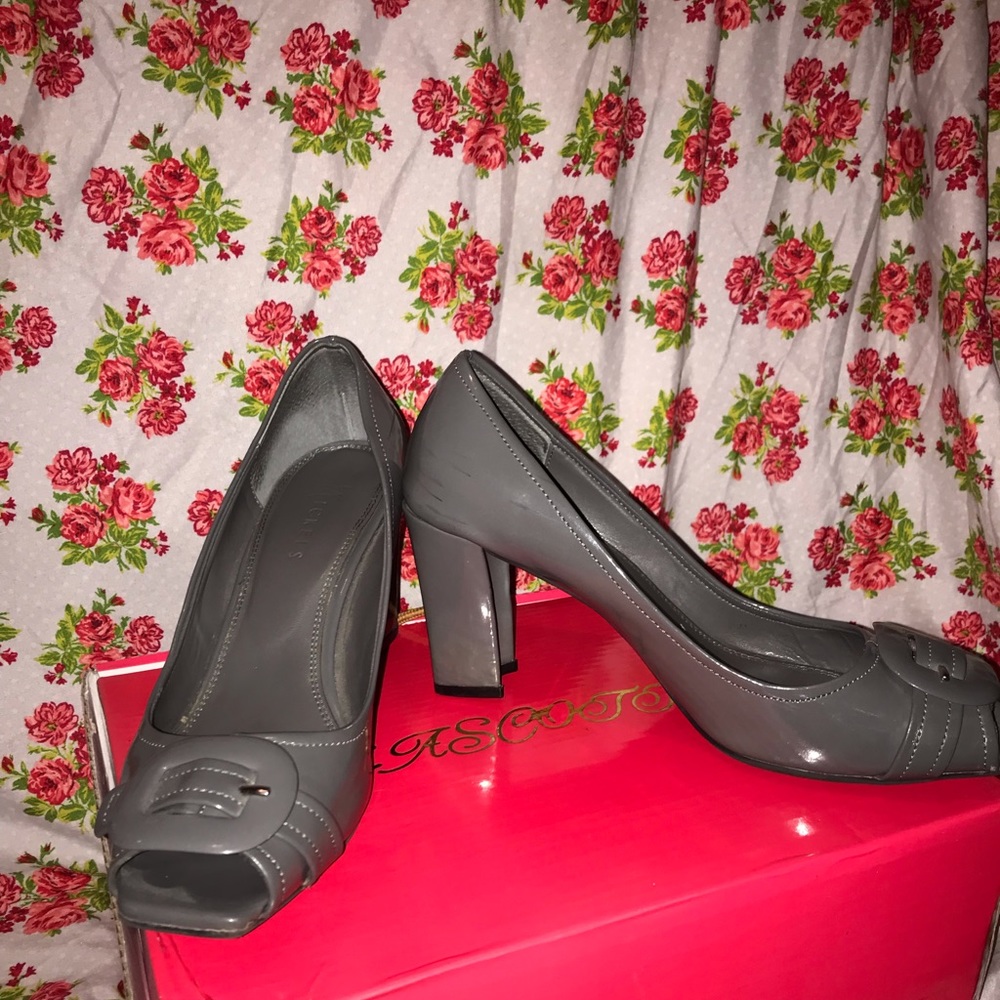 Nickels Heels